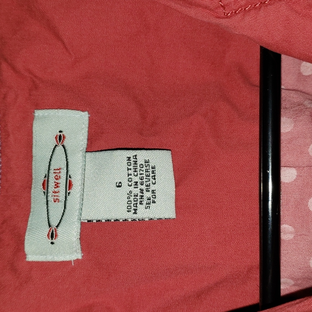 Pink jacket - Picture 2 of 4